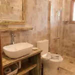 Akrotiri Konukevi Pórto Káyio