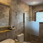 Akrotiri Pensjonat 4*