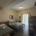 Akrotiri 4*