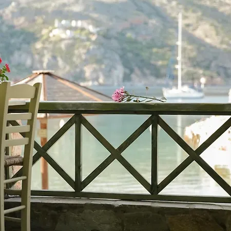 招待所 Akrotiri 4*