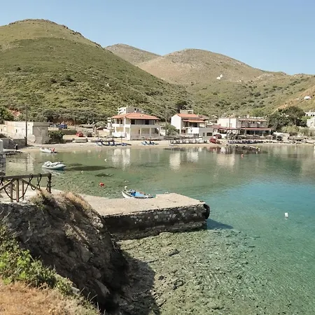 Akrotiri Гостевой дом