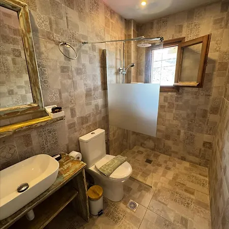 Guest house Akrotiri *