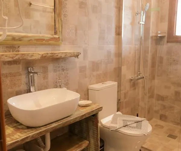 Akrotiri Konukevi Pórto Káyio