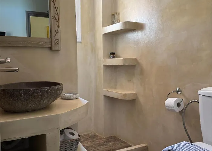 Akrotiri Konukevi Pórto Káyio